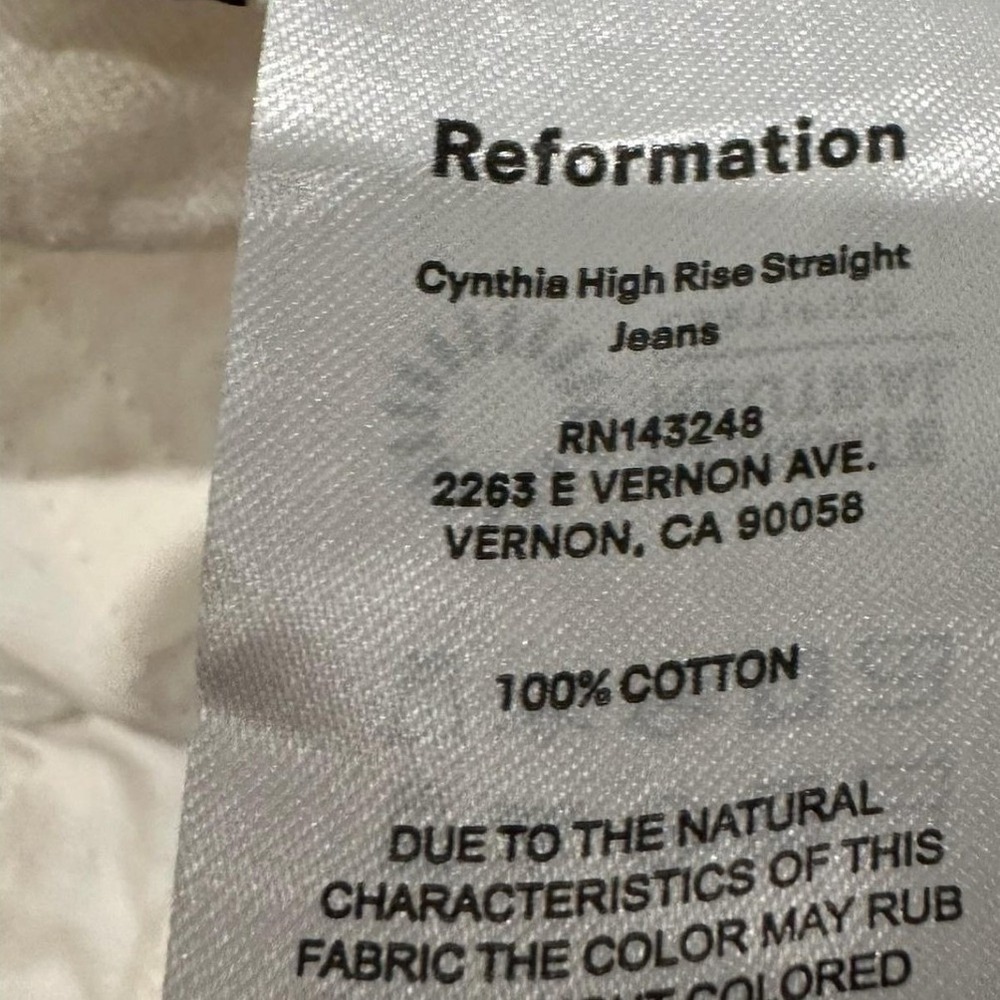 Reformation Cynthia High Rise Straight Jeans 25 White Flora Embroidery NWT - Picture 9 of 10